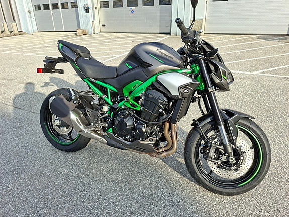 Kawasaki Z 900 - Kampanjepris 2025 modell 2 of 11