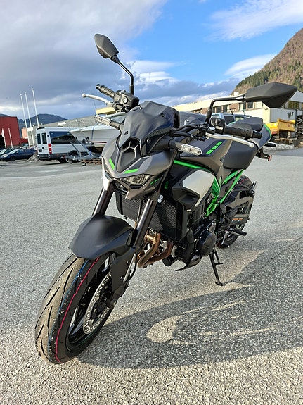 Kawasaki Z 900 - Kampanjepris 2025 modell 10 of 11