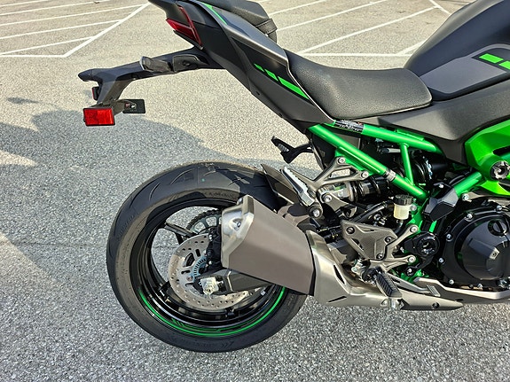 Kawasaki Z 900 - Kampanjepris 2025 modell 4 of 11