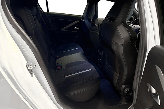 Opel Astra 22 of 24