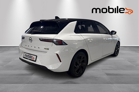 Opel Astra 3 of 24