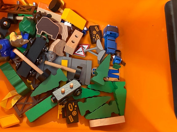 Product image 9 of 10