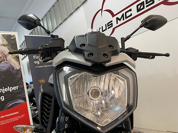 Yamaha MT-125 *** NYE DEKK * SERVICE/GARANTI *** 23 of 30