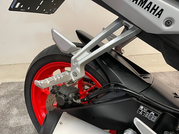 Yamaha MT-125 *** NYE DEKK * SERVICE/GARANTI *** 14 of 30