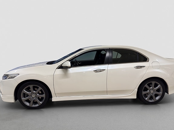 Honda Accord 8 of 30