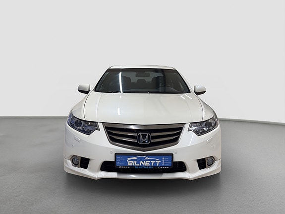 Honda Accord 2 of 30