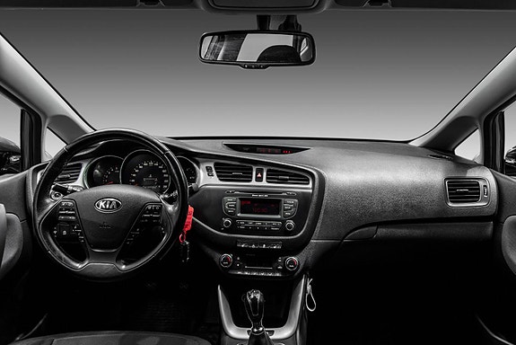 Kia Ceed 14 of 22