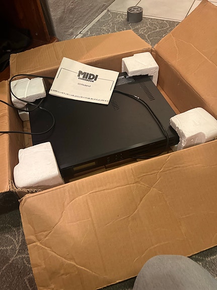 Product image 8 of 9