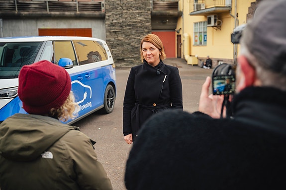 Vi formidler kunnskap om elektrifiseringen av både personbiler, varebiler og lastebiler