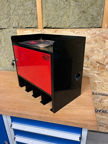 Product image 8 of 9