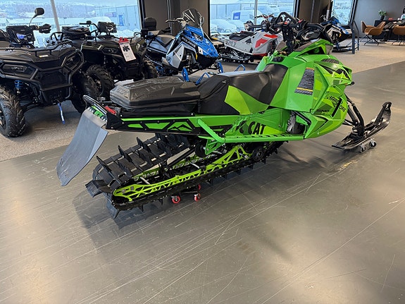 Arctic-cat M 8000 Sno Pro 4 of 6