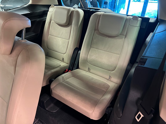 Volkswagen Sharan 13 of 25