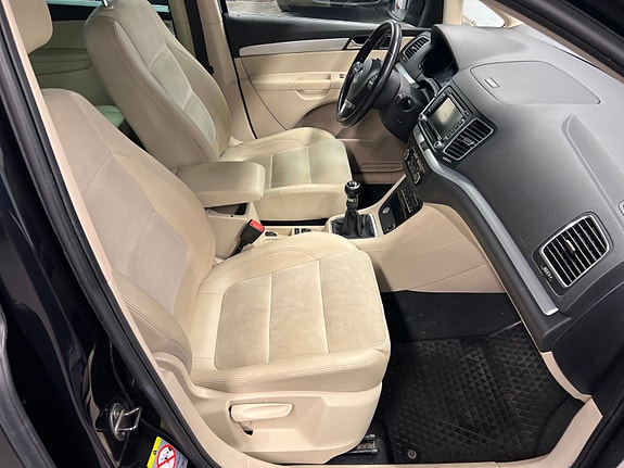 Volkswagen Sharan 9 of 25