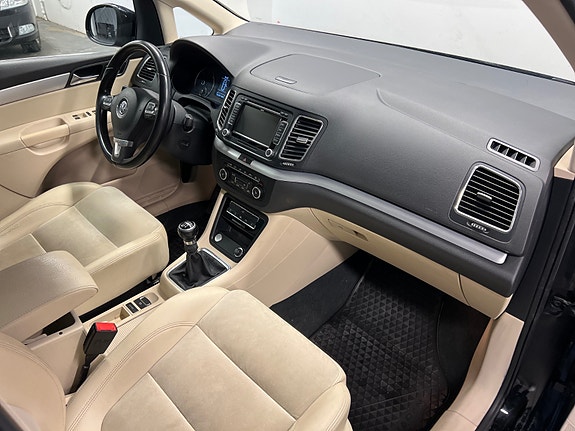 Volkswagen Sharan 10 of 25