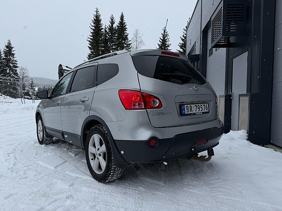 Nissan Qashqai+2 5 of 5