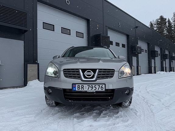 Nissan Qashqai+2 2 of 5