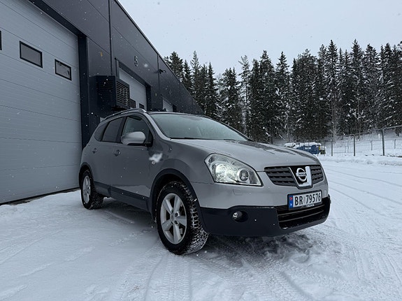 Nissan Qashqai+2 3 of 5