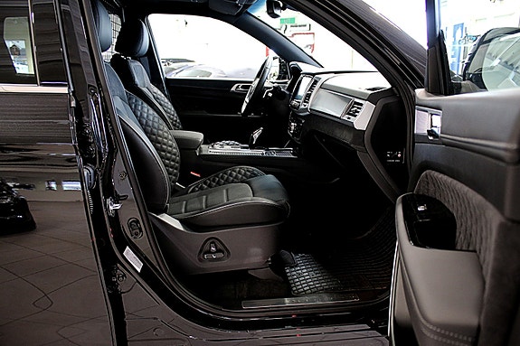 KGM Rexton 23 of 26