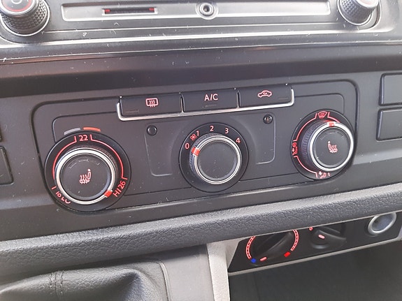 Volkswagen Transporter 19 of 25