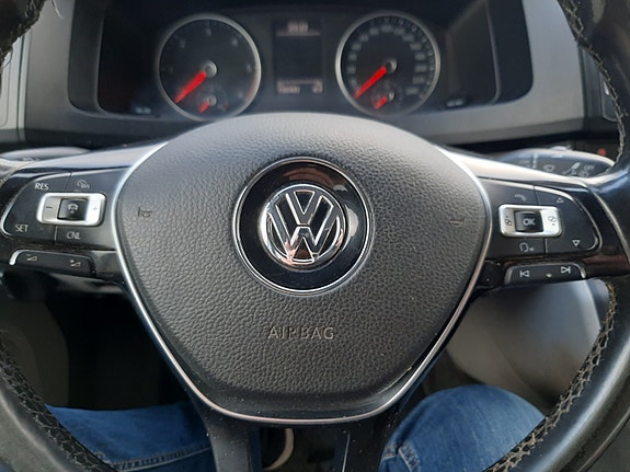 Volkswagen Transporter 9 of 25