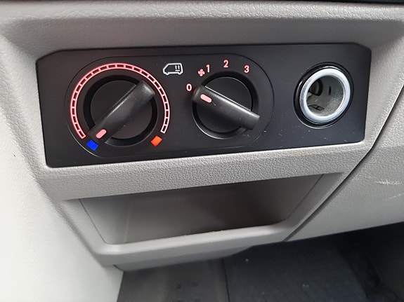 Volkswagen Transporter 10 of 25