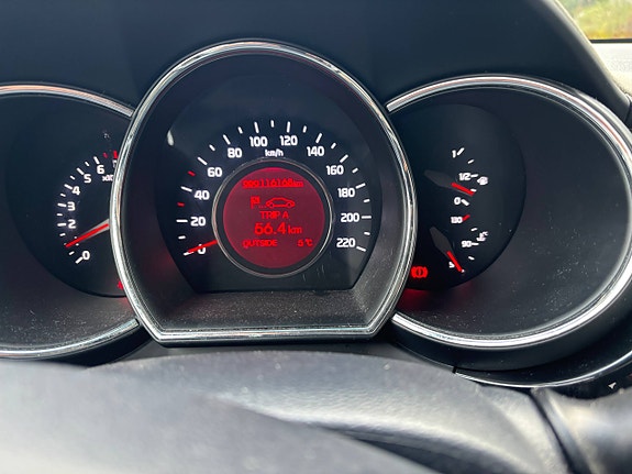 Kia Rio 10 of 13