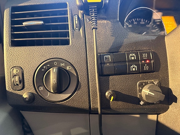 Mercedes-Benz Sprinter 19 of 27