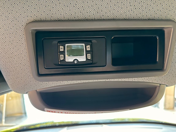 Mercedes-Benz Sprinter 15 of 27