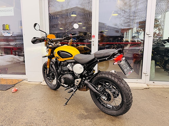 Triumph Scrambler 400XC 6 of 10