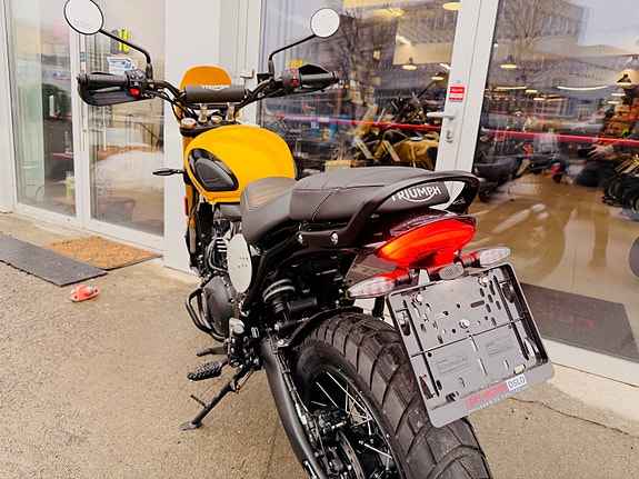 Triumph Scrambler 400XC 10 of 10