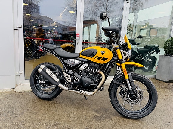 Triumph Scrambler 400XC 3 of 10