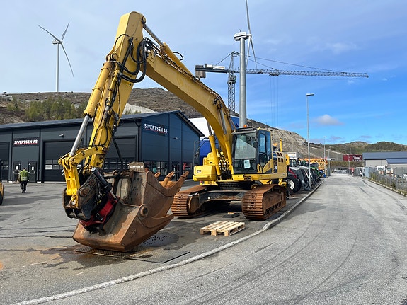 Komatsu PC290 LC-11 2 of 5