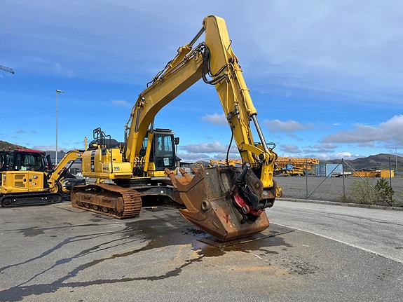 Komatsu PC290 LC-11 4 of 5
