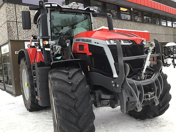 Massey Ferguson MF9S.425 med lasterbraketter! 2025, kr 2 399 000,-