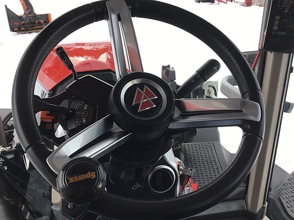 Massey Ferguson MF9S.425 med lasterbraketter! 2025, kr 2 399 000,-