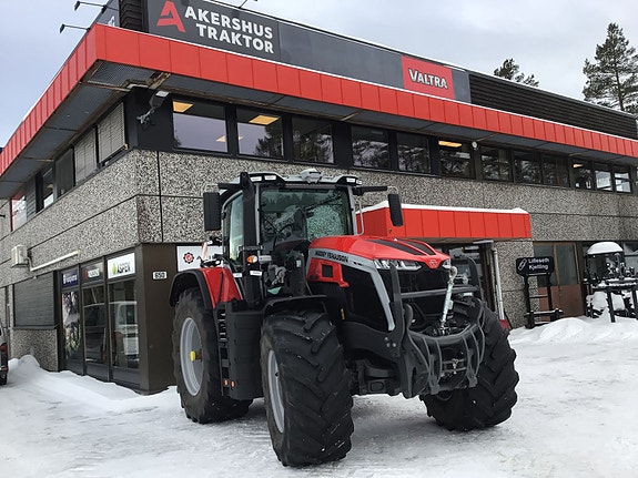 Massey Ferguson MF9S.425 med lasterbraketter! 2025, kr 2 399 000,-