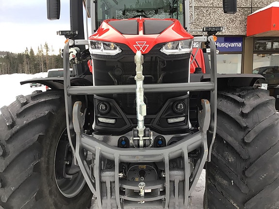 Massey Ferguson MF9S.425 med lasterbraketter! 2025, kr 2 399 000,-