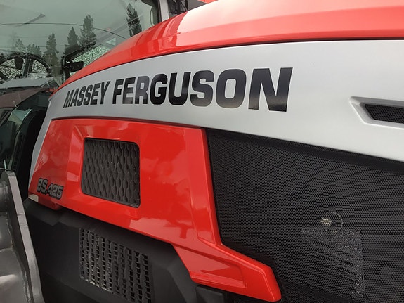 Massey Ferguson MF9S.425 med lasterbraketter! 2025, kr 2 399 000,-