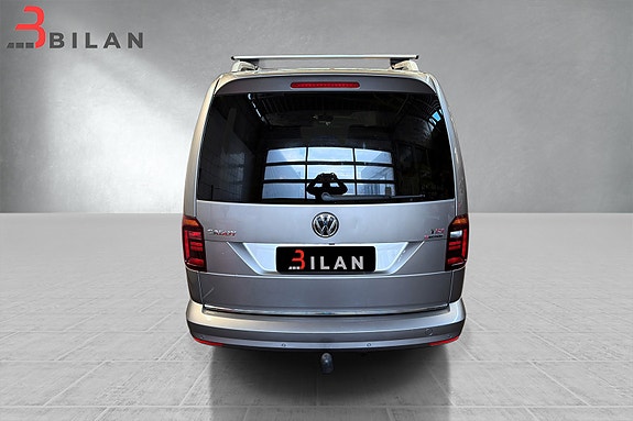 Volkswagen Caddy Maxi 10 of 30