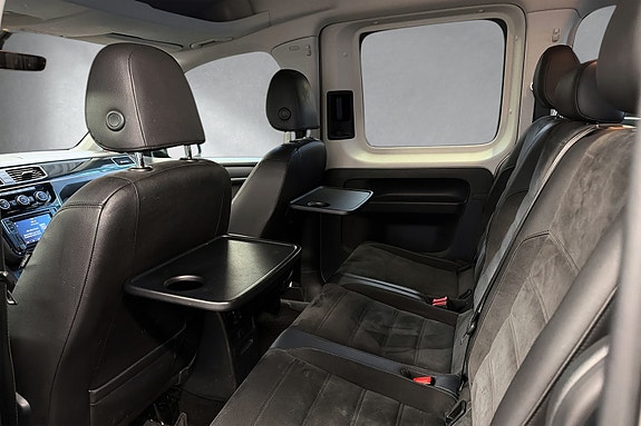 Volkswagen Caddy Maxi 23 of 30