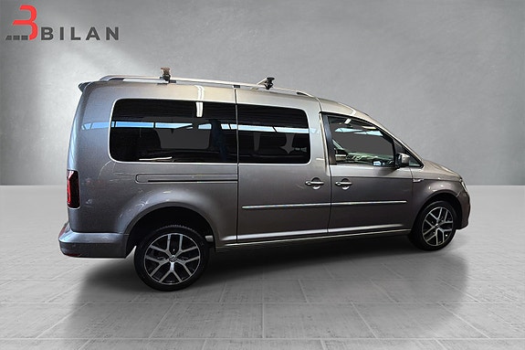 Volkswagen Caddy Maxi 15 of 30