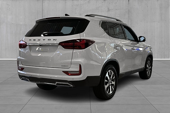 KGM Rexton 6 of 18