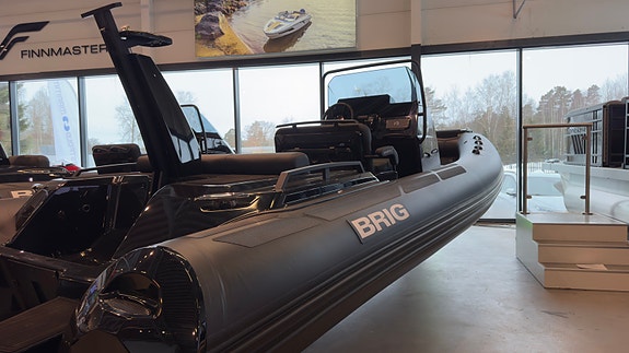 BRIG EAGLE 6.7 BLACK EDITION M/YAMAHA 225HK VMAX - Spekk ett. ønske - Helt rå! 6 of 10