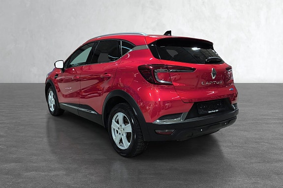 Opptil 50 km elektrisk rekkevidde (WLTP) og opptil 62 km i bykjøring.