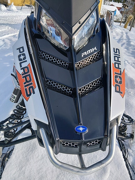 Polaris RMK Assault LE 800 7 of 10