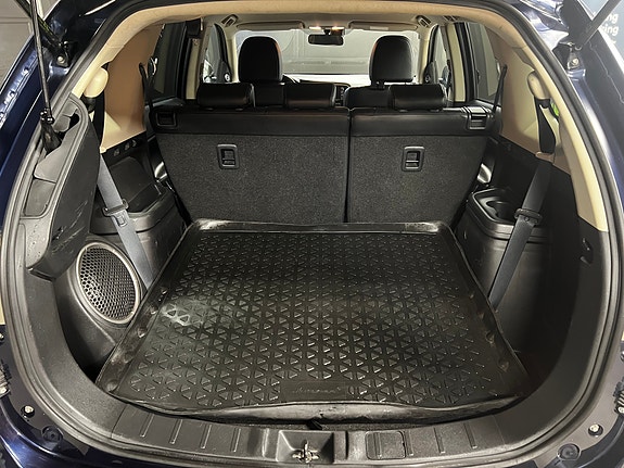 Mitsubishi Outlander 18 of 30