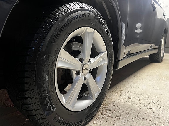 Mitsubishi Outlander 12 of 30