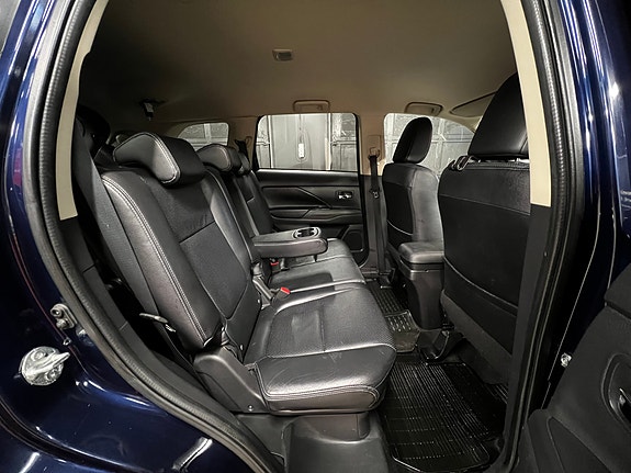 Mitsubishi Outlander 29 of 30