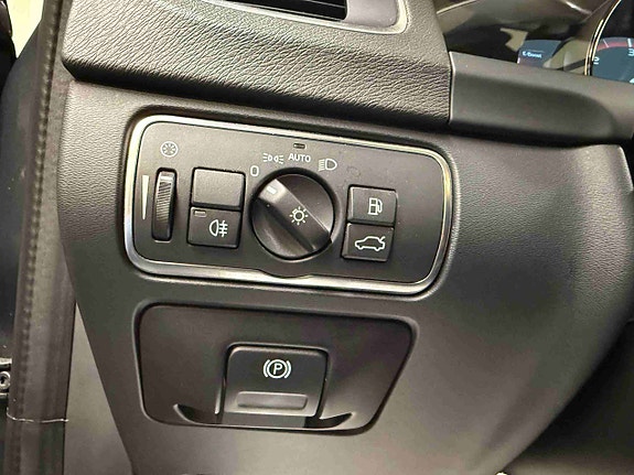 Volvo V60 28 of 30