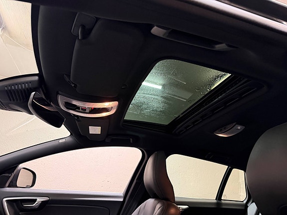 Volvo V60 29 of 30